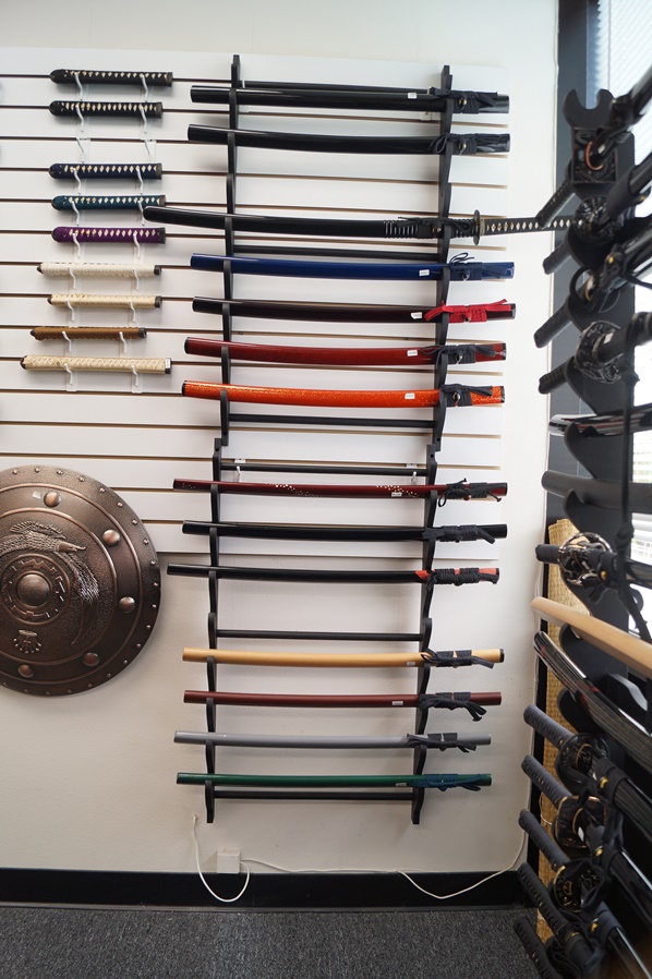 1462612306152332.jpg Showroom S1.jpg